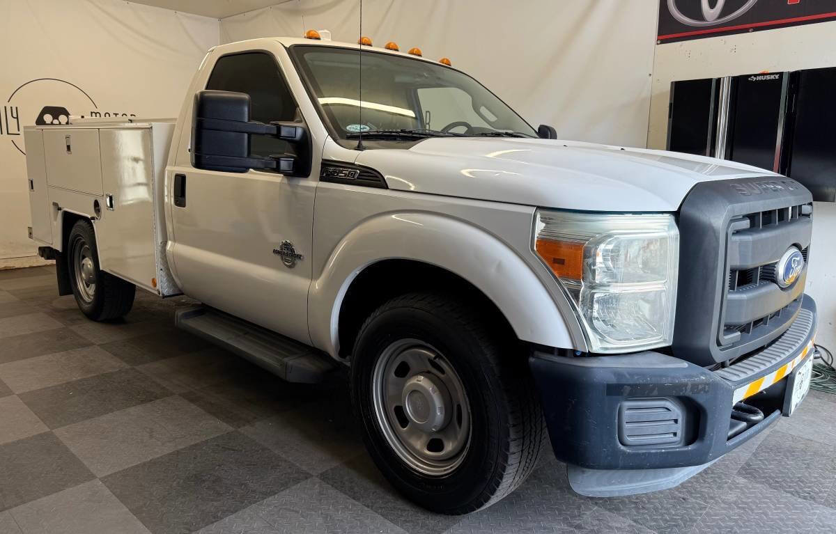 Used 2011 Ford F350 XL w/ Trailer Tow Pkg