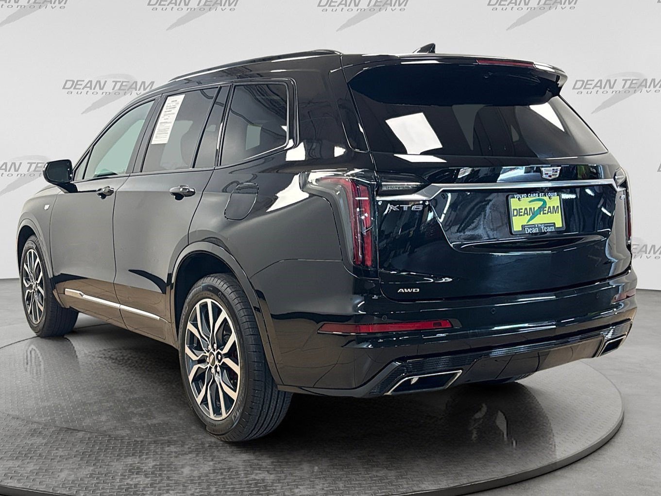 Used 2023 Cadillac XT6 Sport AWD/4WD image 6