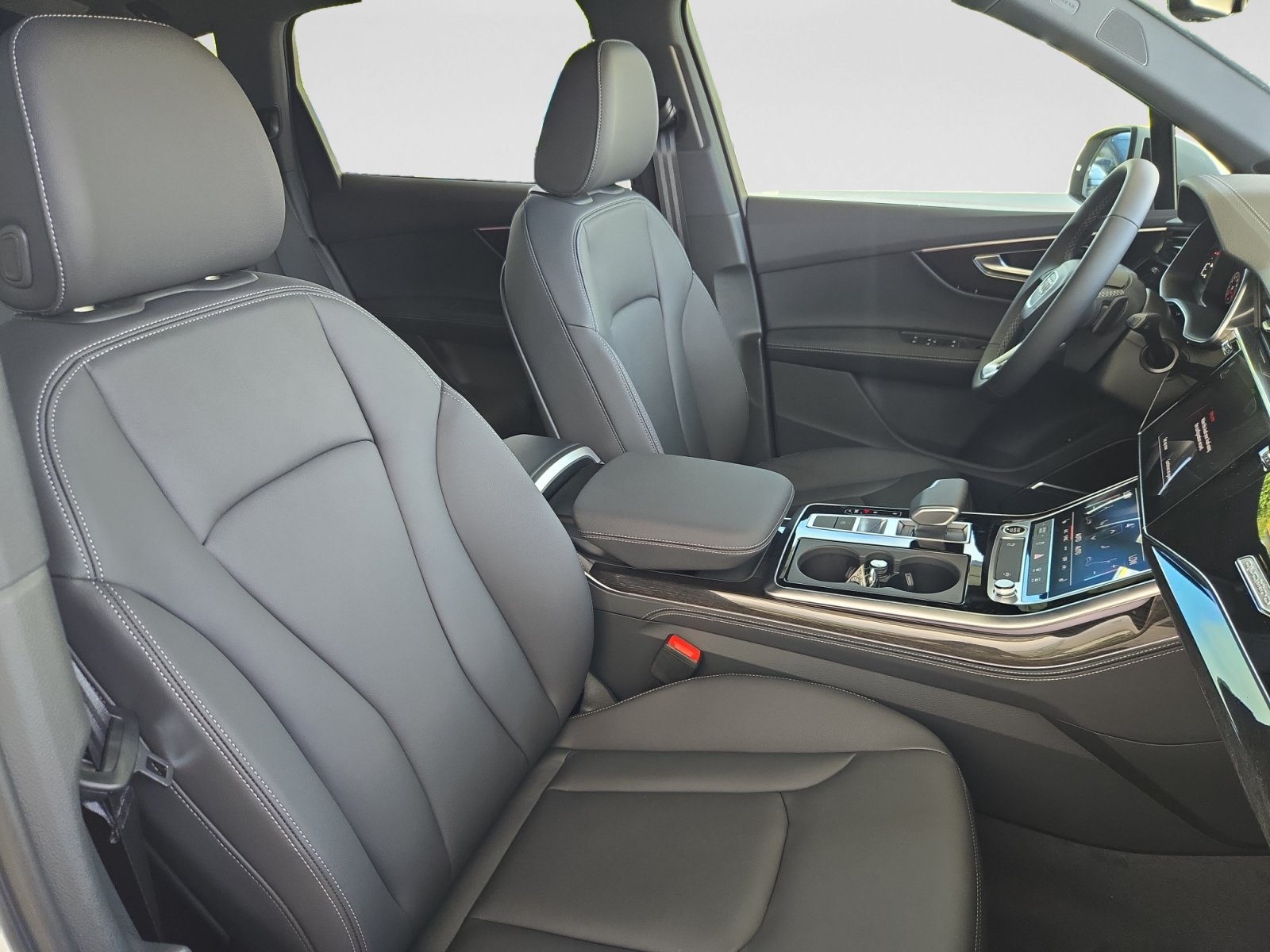 New 2026 Audi Q7 2.0T Premium Plus AWD/4WD image 16