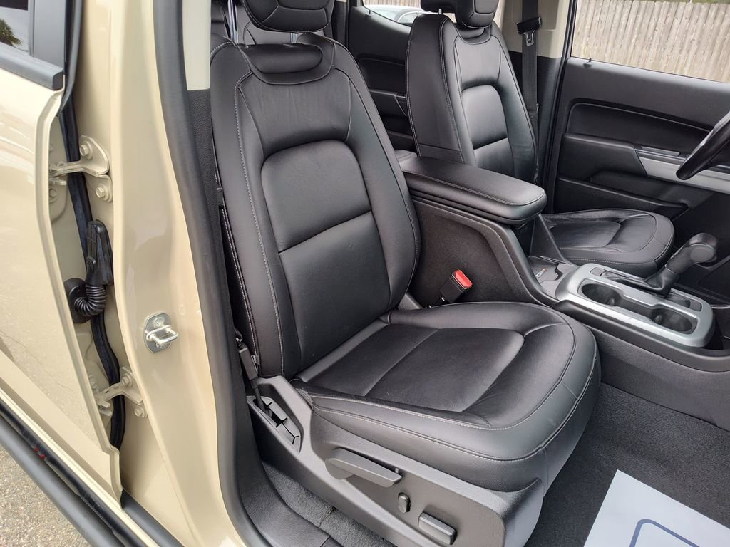 Used 2021 Chevrolet Colorado ZR2 w/ ZR2 Dusk Special Edition image 32
