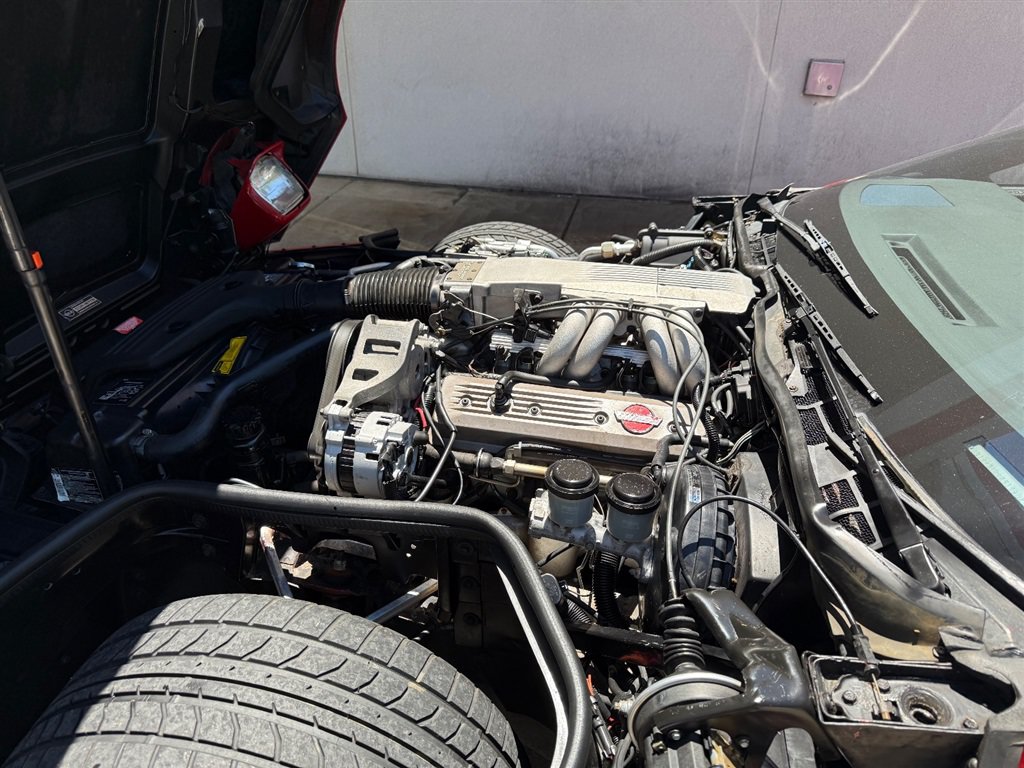 Used 1989 Chevrolet Corvette Convertible RWD image 7