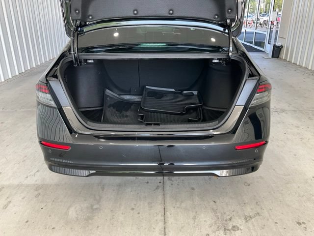 Used 2024 Honda Accord Touring image 18