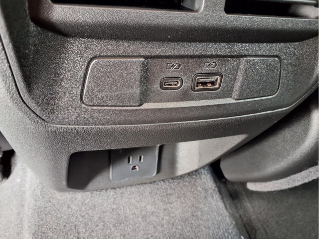 New 2026 GMC Canyon AT4 AWD/4WD image 13