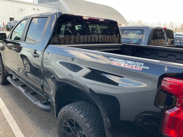 Used 2024 Chevrolet Silverado 1500 Custom Trail Boss image 4