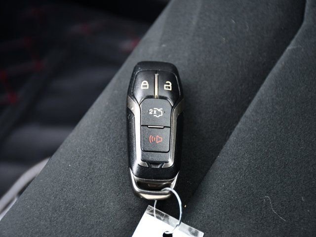 Used 2016 Ford Mustang Shelby GT350 w/ Track Package image 19