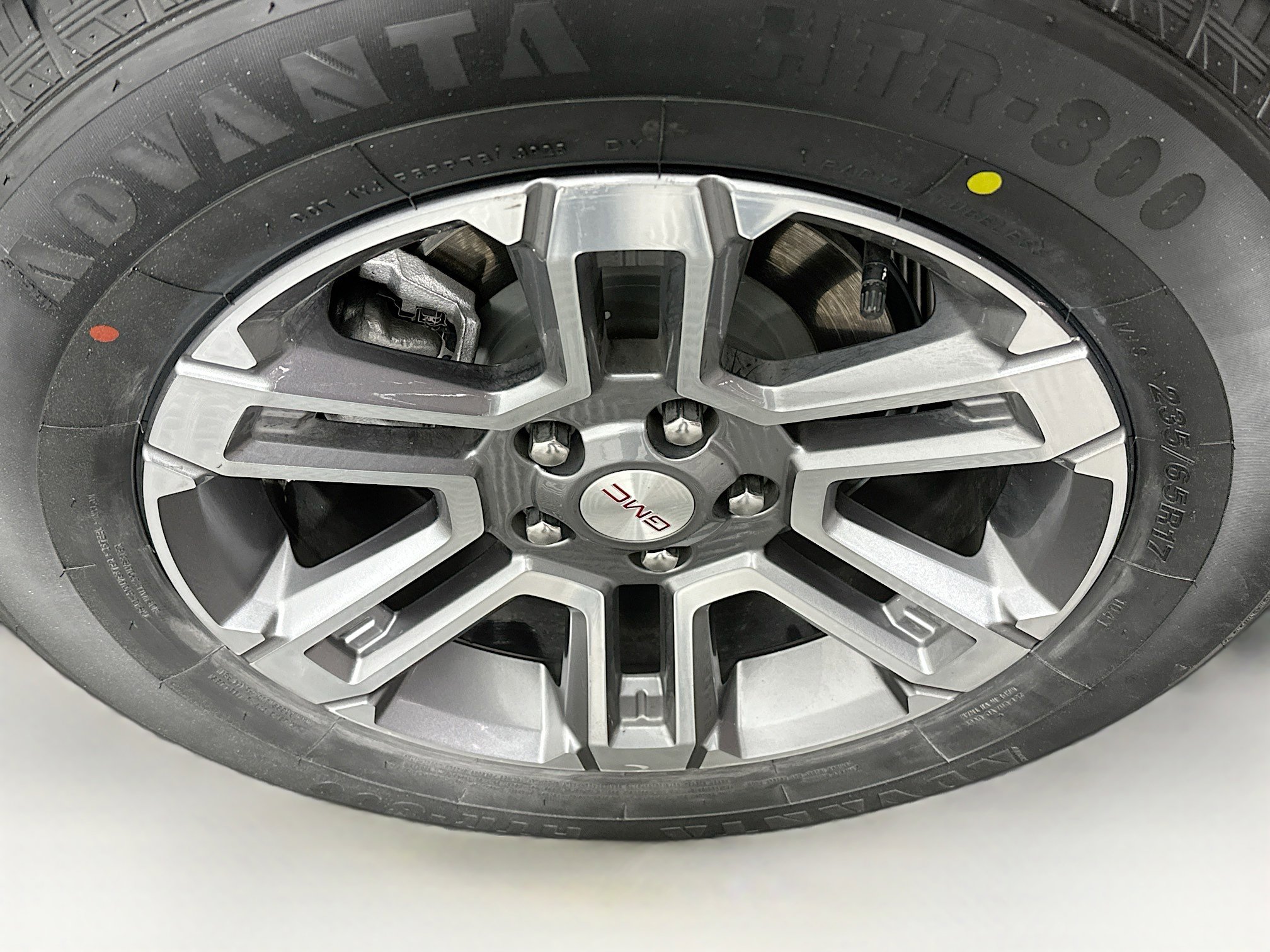 Used 2025 GMC Terrain Elevation image 11