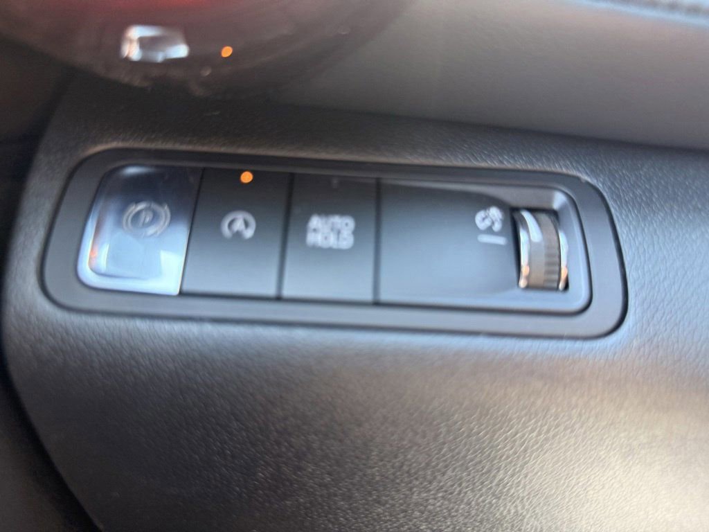 New 2026 Chevrolet Equinox RS FWD image 23