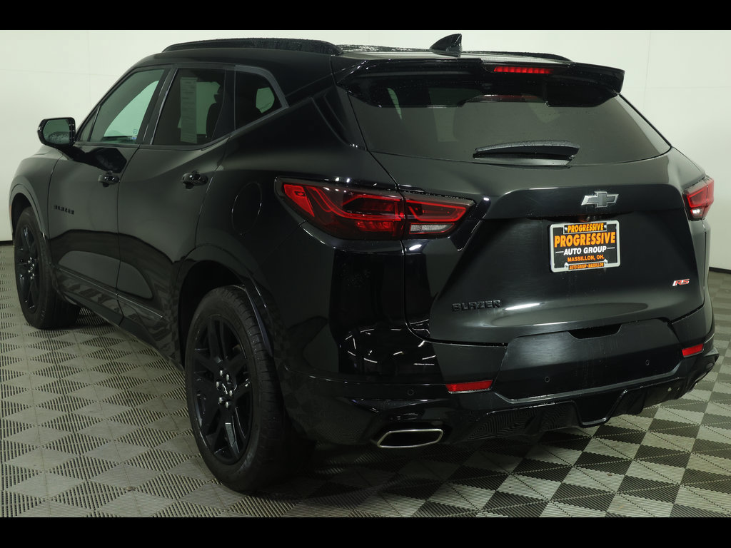 Used 2023 Chevrolet Blazer RS w/ Driver Confidence II Package FWD image 21