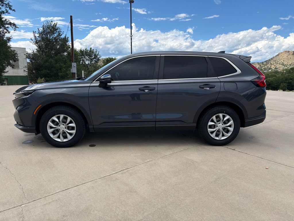 Used 2023 Honda CR-V LX image 6