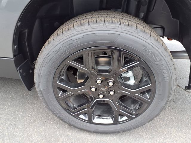 New 2025 Ford Maverick Lariat w/ Black Appearance Package AWD/4WD image 5