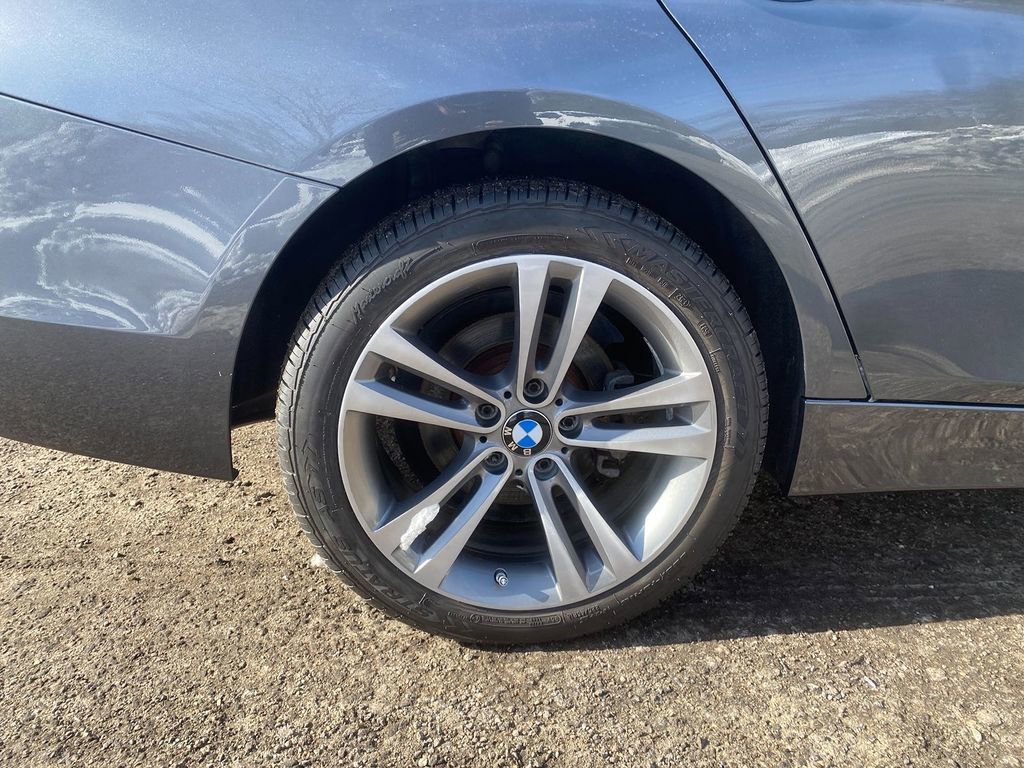 Used 2018 BMW 328d xDrive Sedan image 31