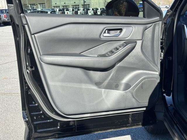 New 2026 Nissan Rogue SV image 11