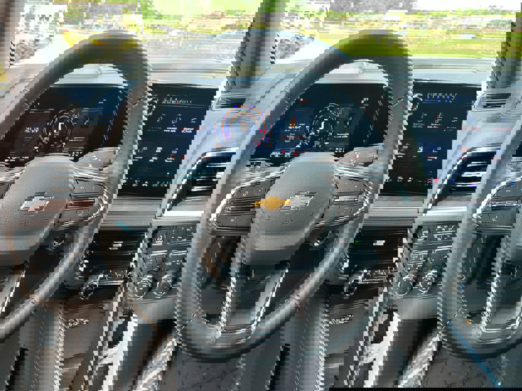 Used 2025 Chevrolet Tahoe LT image 14