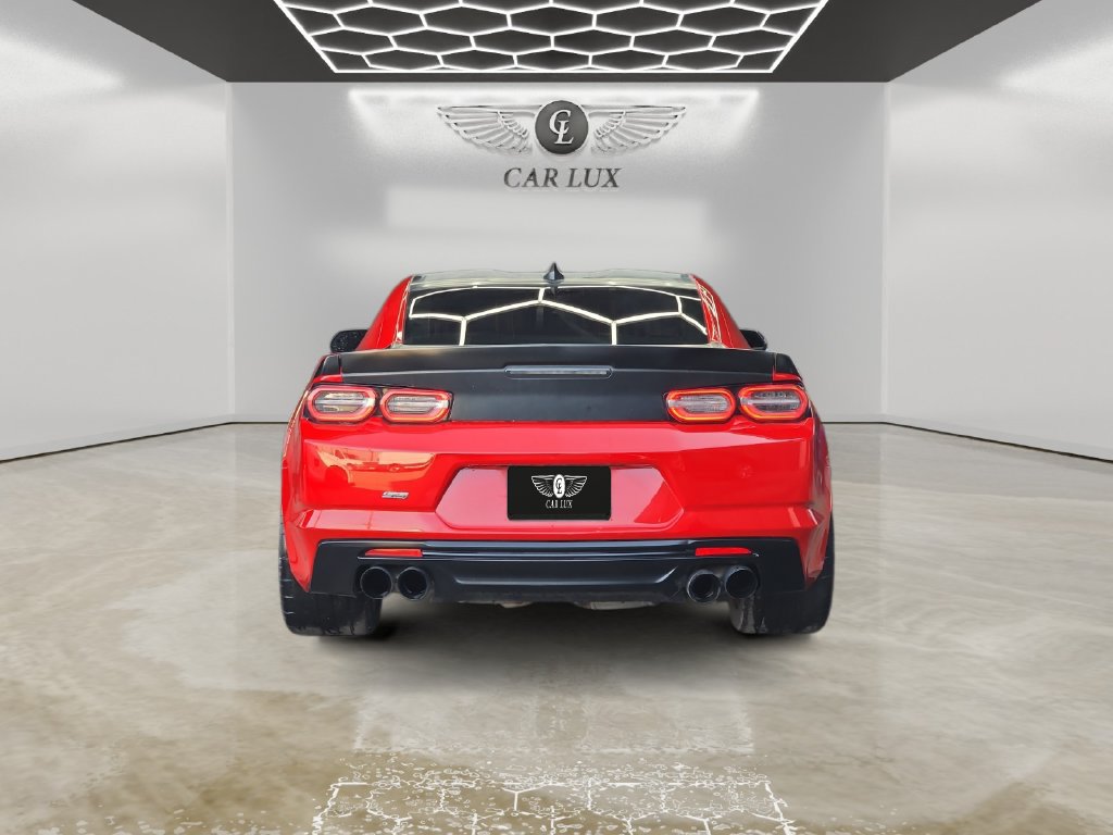 Used 2021 Chevrolet Camaro SS RWD image 4