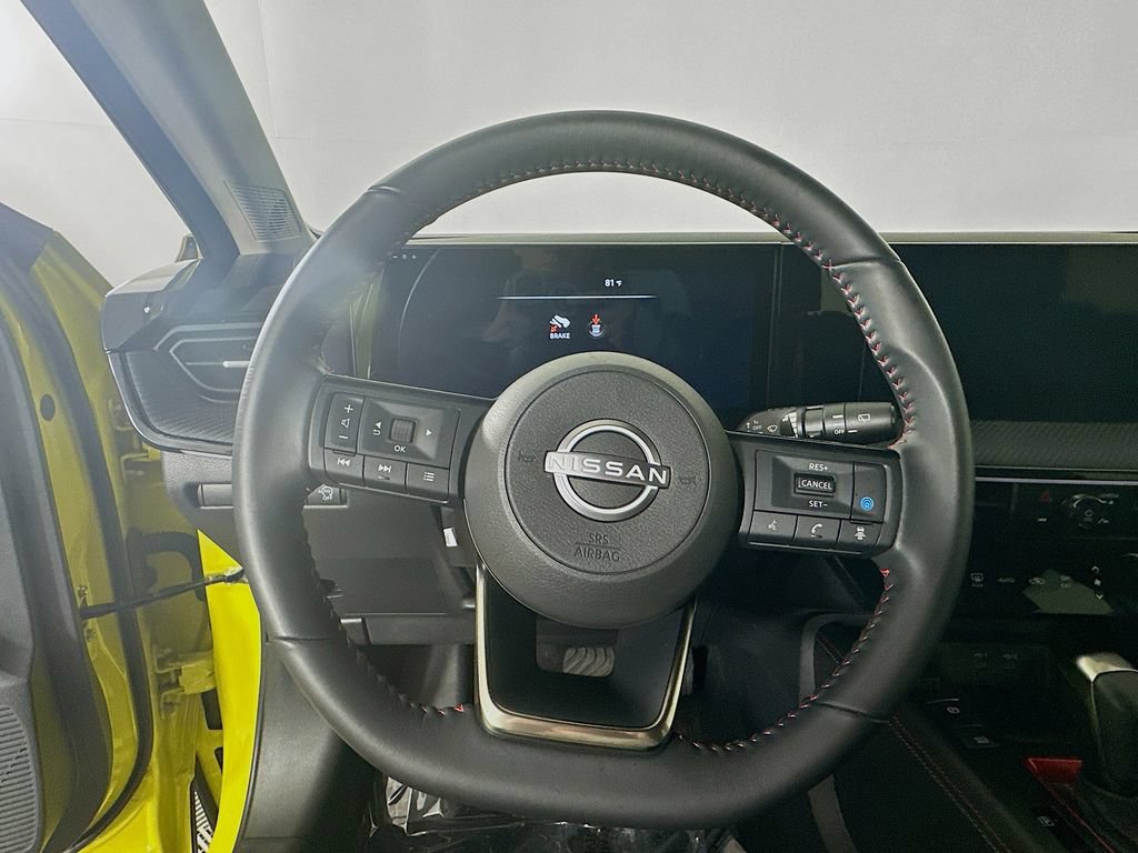 Certified 2025 Nissan Kicks SR FWD image 17