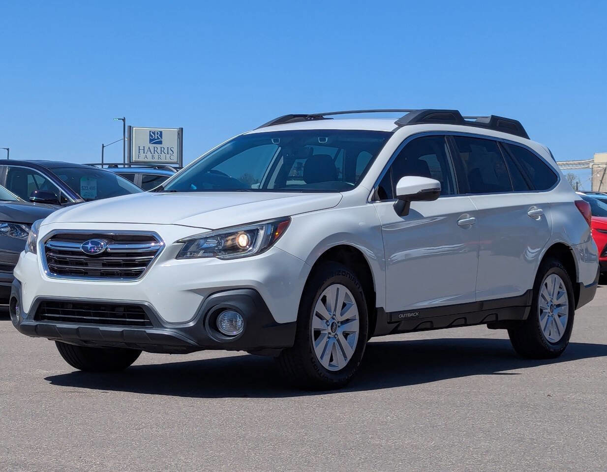 Used 2019 Subaru Outback 2.5i Premium AWD/4WD image 5