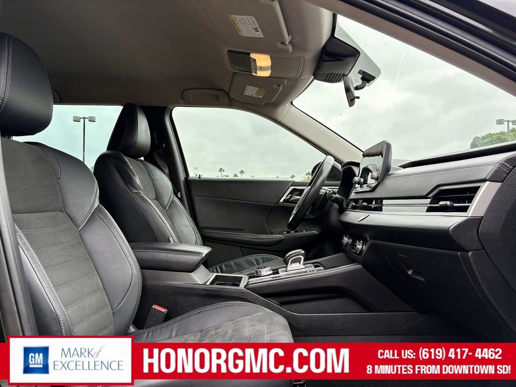 Used 2022 Mitsubishi Outlander SE image 22