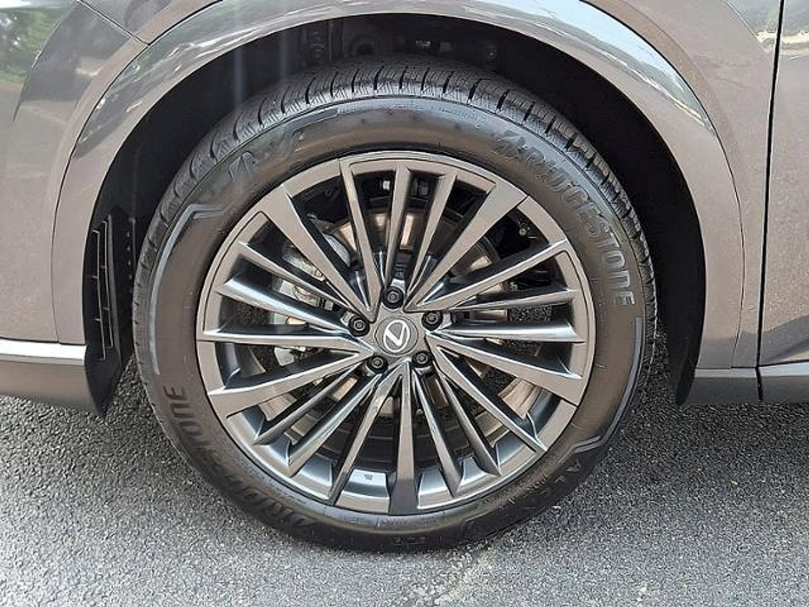 Used 2026 Lexus RX 350h AWD/4WD image 27
