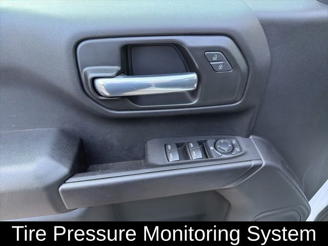 Used 2025 Chevrolet Silverado 1500 Custom w/ Turbomax Blackout Package image 28