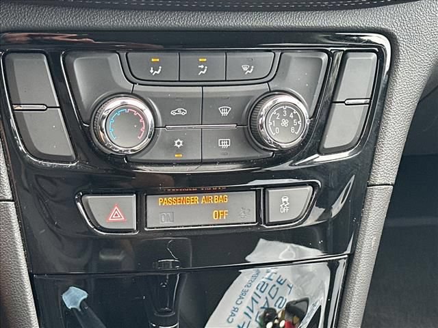 Certified 2022 Buick Encore Preferred w/ Safety Package FWD image 27