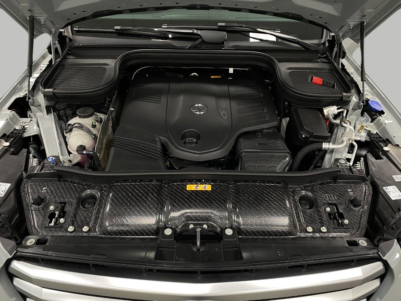 New 2026 Mercedes-Benz GLS 450 4MATIC image 13