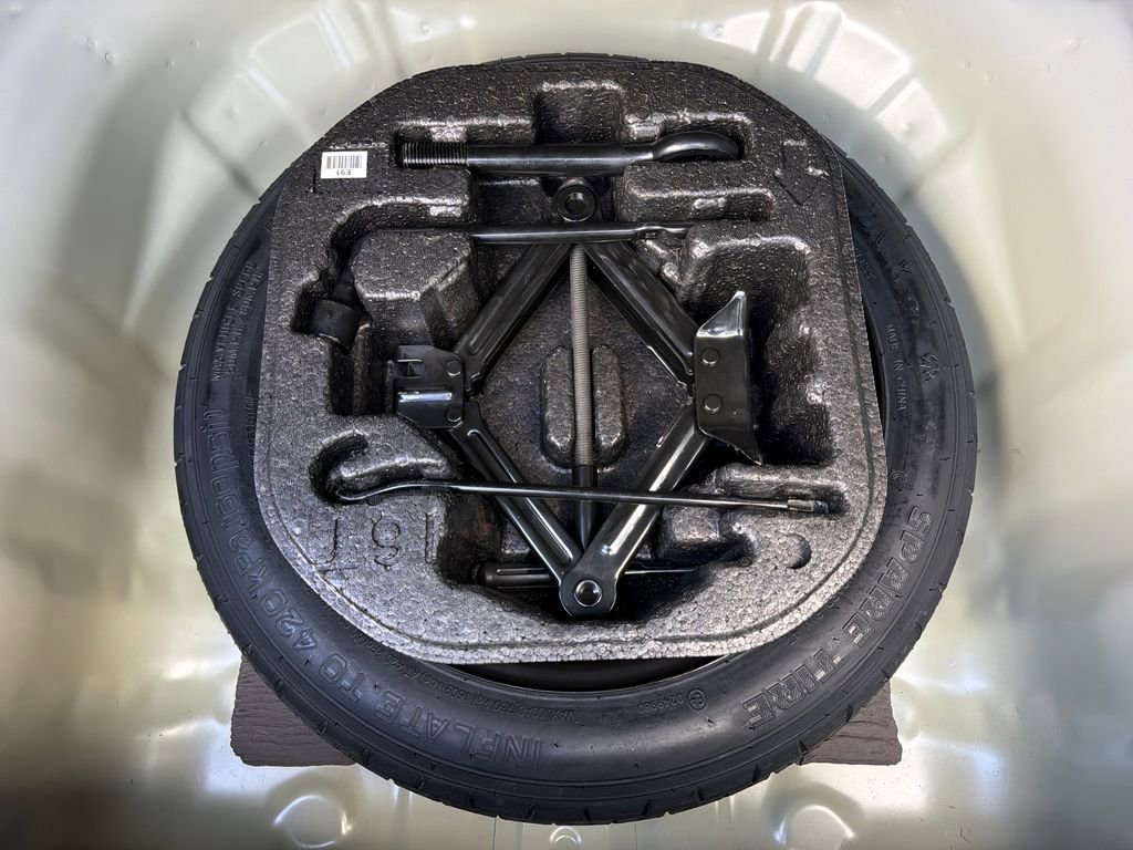 Used 2025 Kia K5 GT-Line image 33