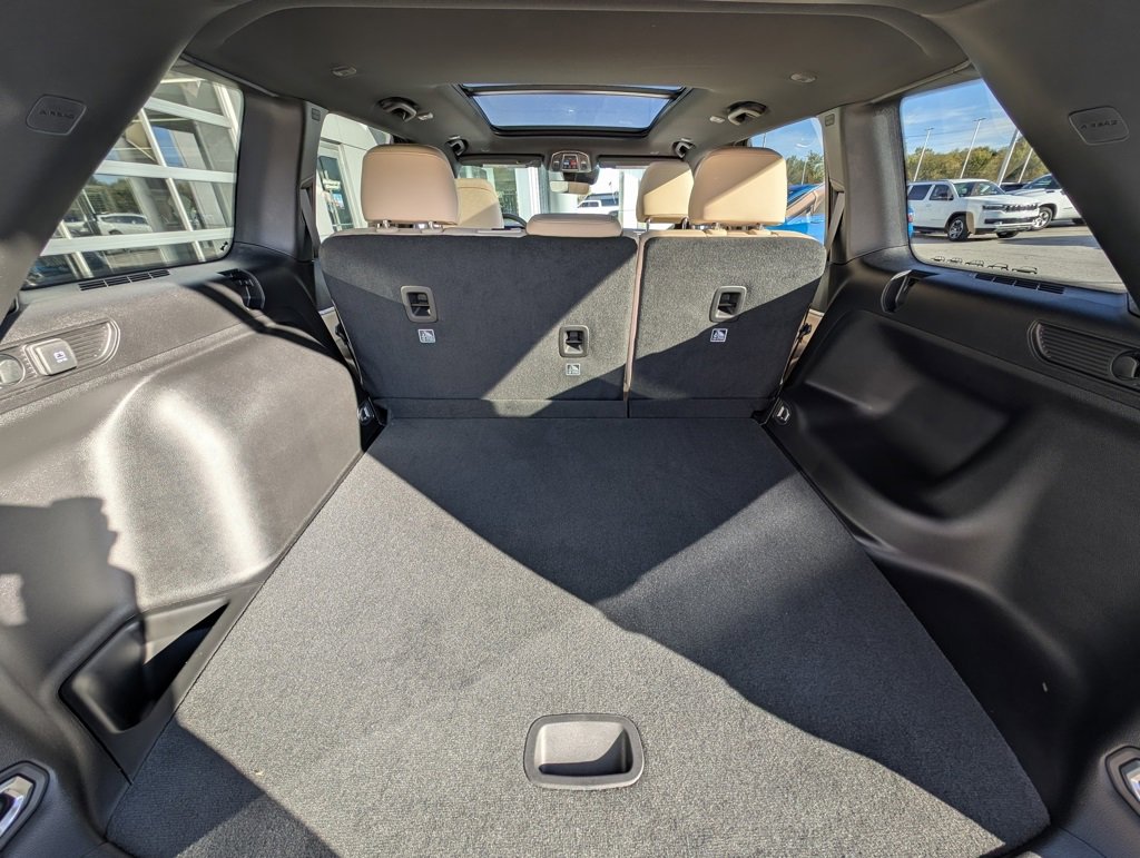 New 2025 Jeep Grand Cherokee Limited image 10