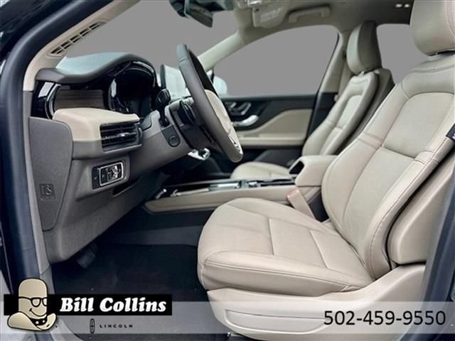New 2024 Lincoln Corsair Reserve w/ Equipment Group 201A AWD/4WD image 9