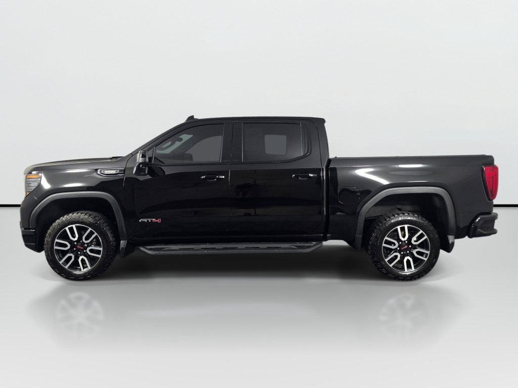 Used 2024 GMC Sierra 1500 AT4 w/ Technology Package AWD/4WD image 2