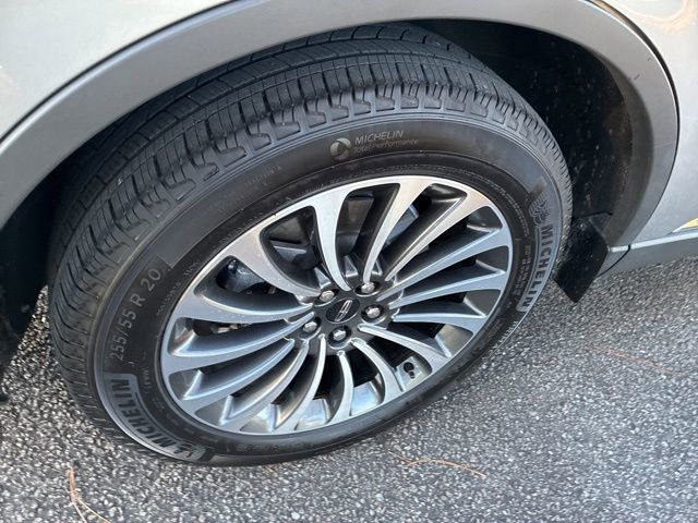 Certified 2022 Lincoln Aviator Reserve w/ Equipment Group 201A image 15