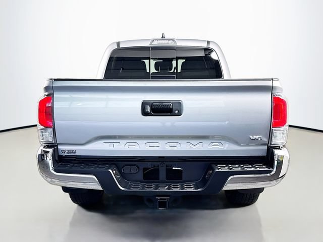 Certified 2023 Toyota Tacoma TRD Off-Road AWD/4WD image 7