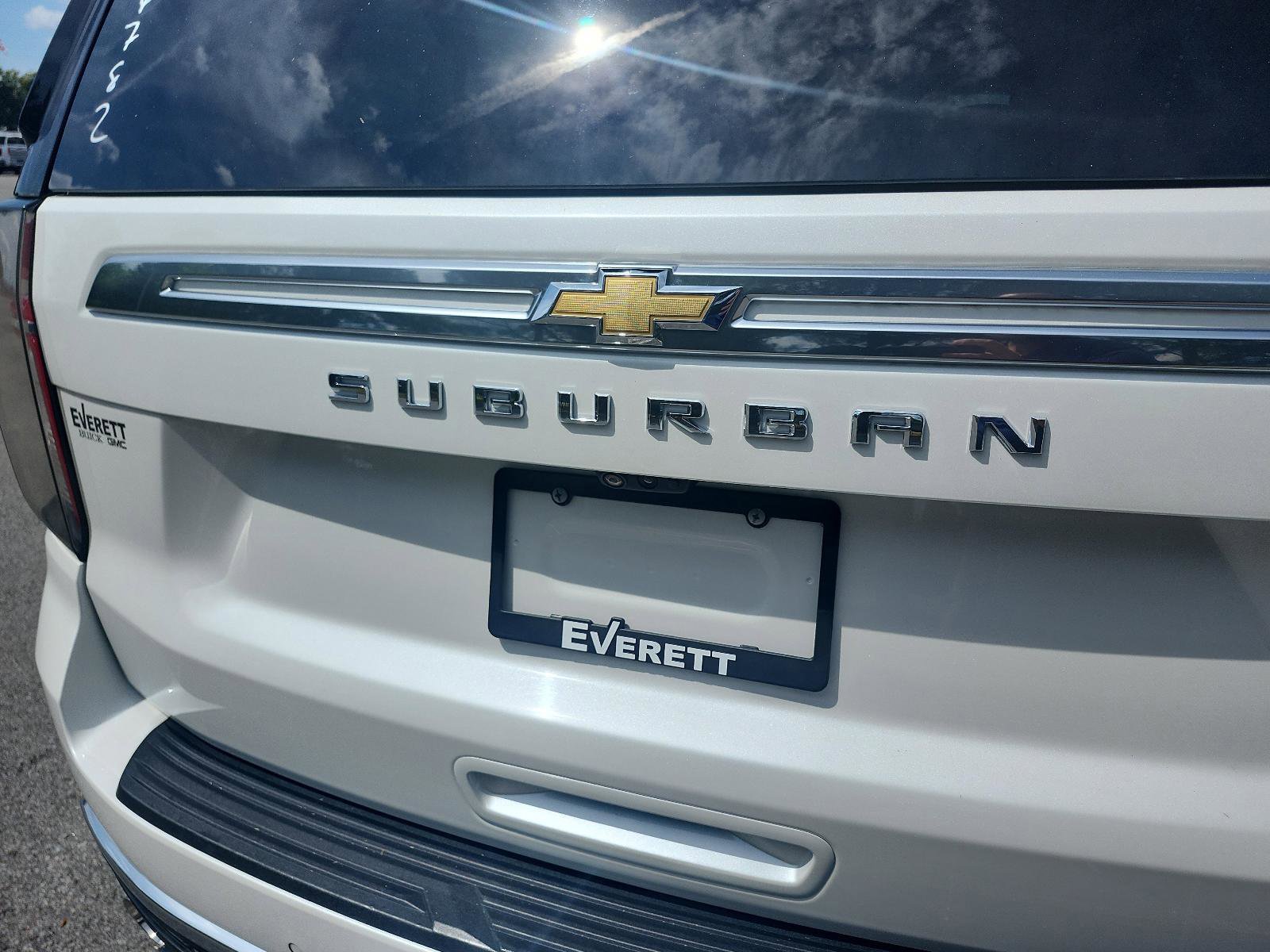 Used 2021 Chevrolet Suburban High Country image 4