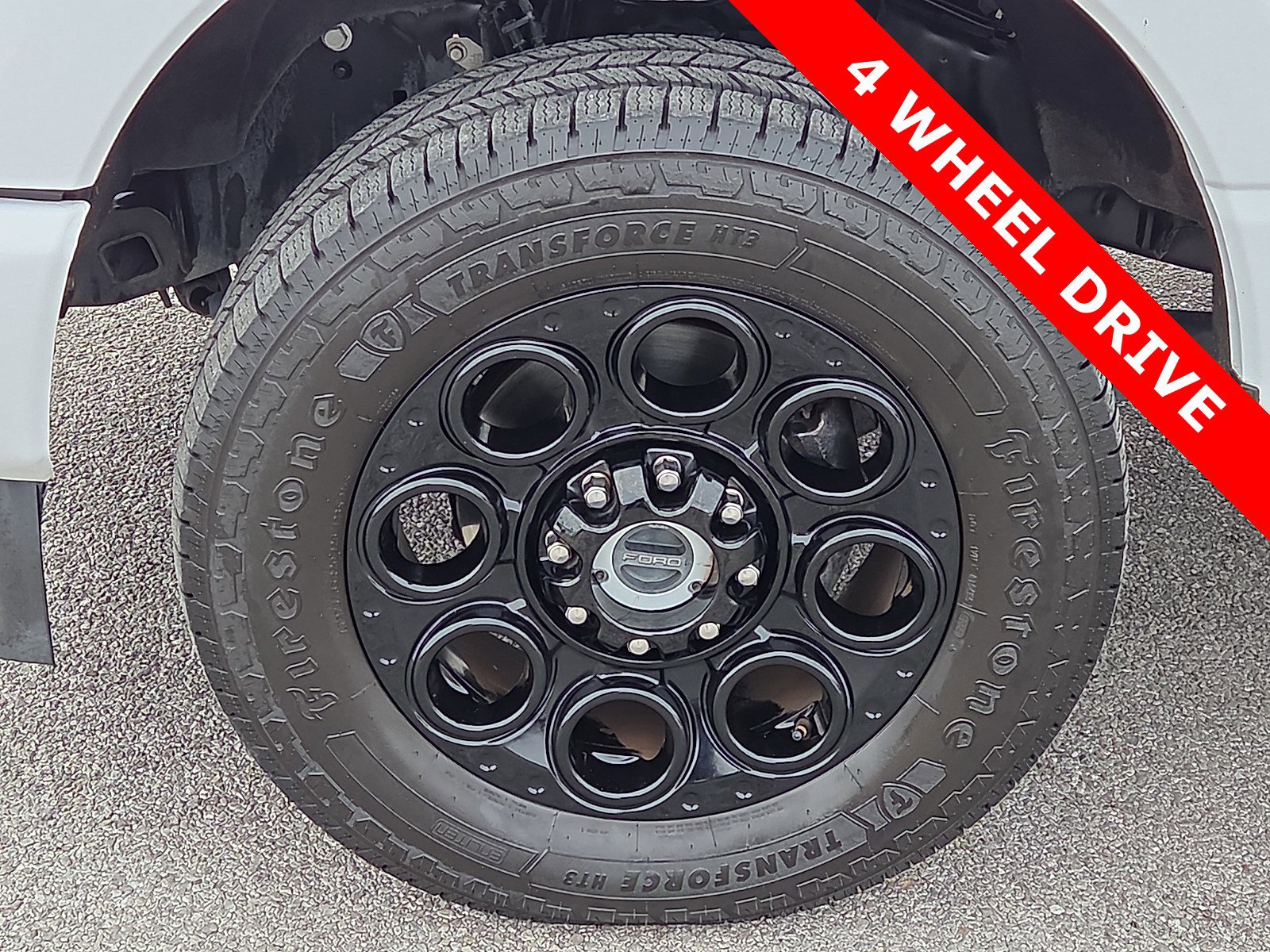 Used 2023 Ford F250 Lariat w/ Black Appearance Package image 7