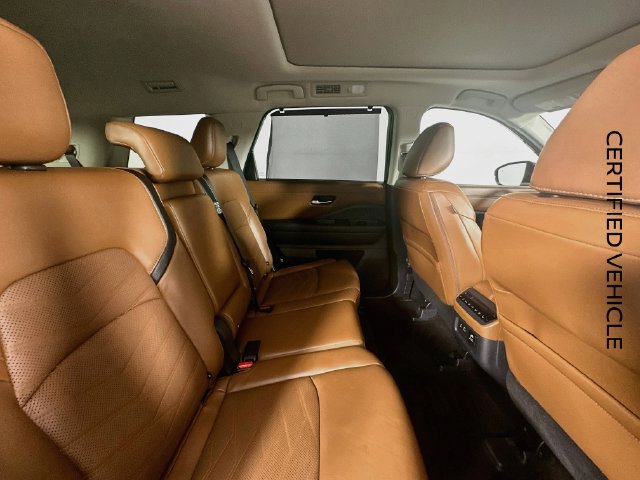 Certified 2024 Nissan Pathfinder Platinum w/ Cargo Package FWD image 27