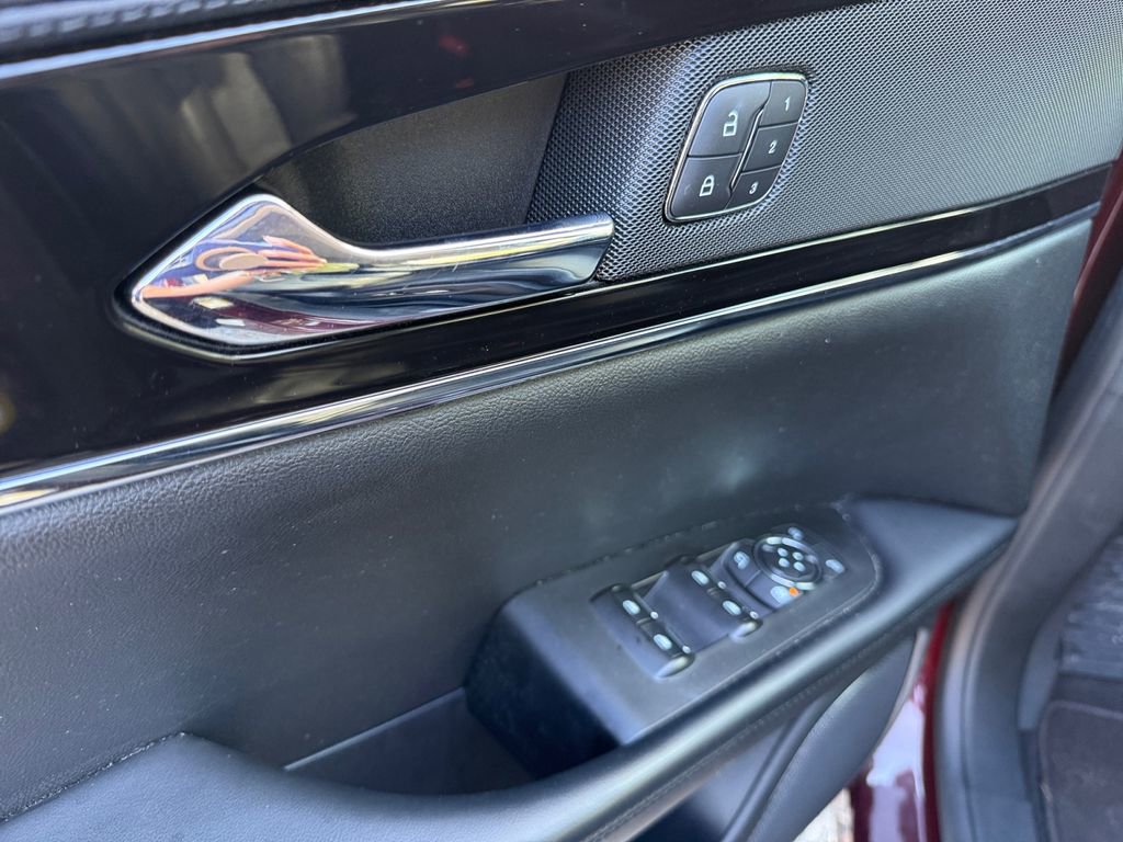 Used 2022 Lincoln Nautilus Reserve image 23