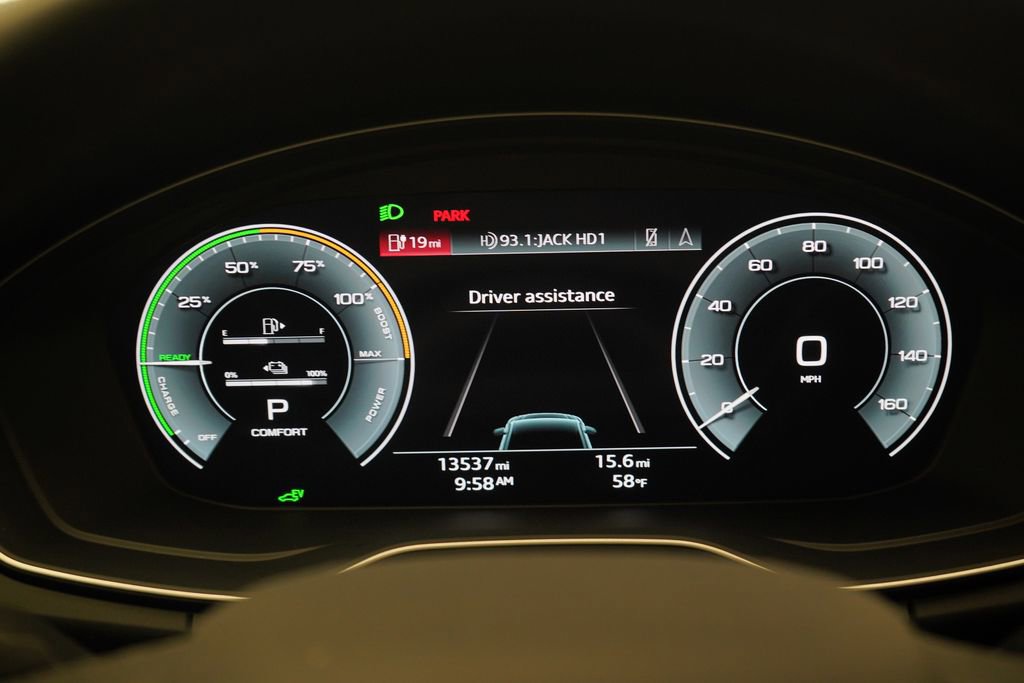 Used 2025 Audi Q5 e Premium Plus w/ Premium Plus Package image 10