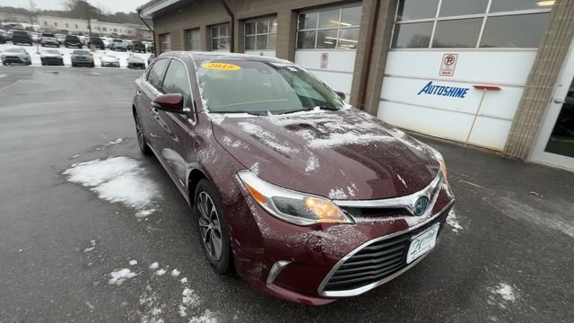 Certified 2018 Toyota Avalon Limited image 2