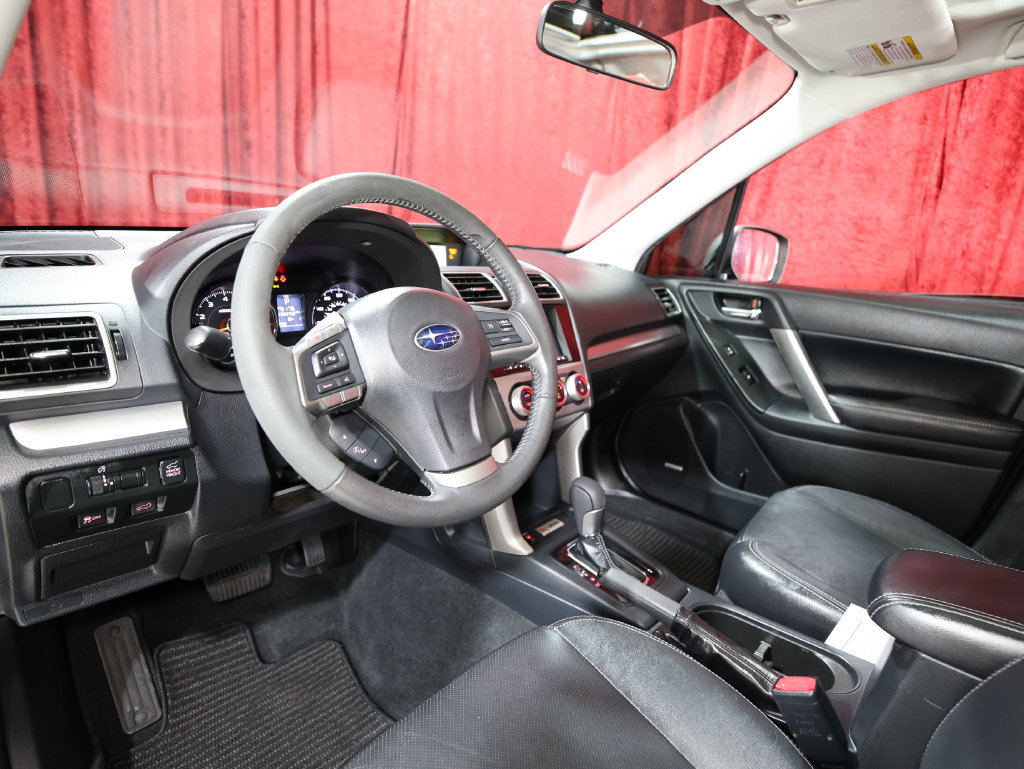 Used 2016 Subaru Forester 2.5i Touring AWD/4WD image 12