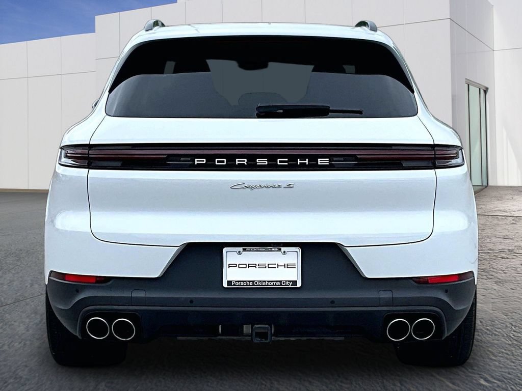 Certified 2024 Porsche Cayenne S AWD/4WD image 6