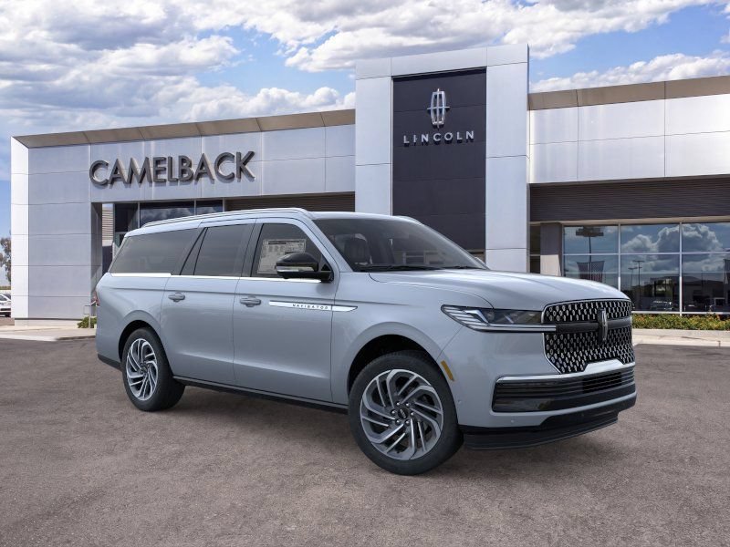 New 2026 Lincoln Navigator L Reserve AWD/4WD image 7