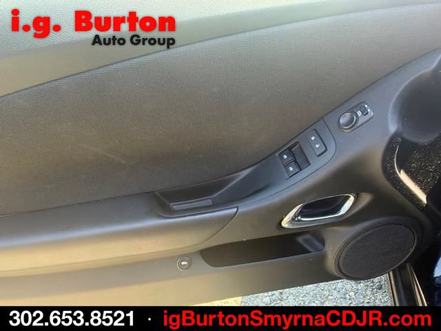Used 2014 Chevrolet Camaro LT RWD image 7