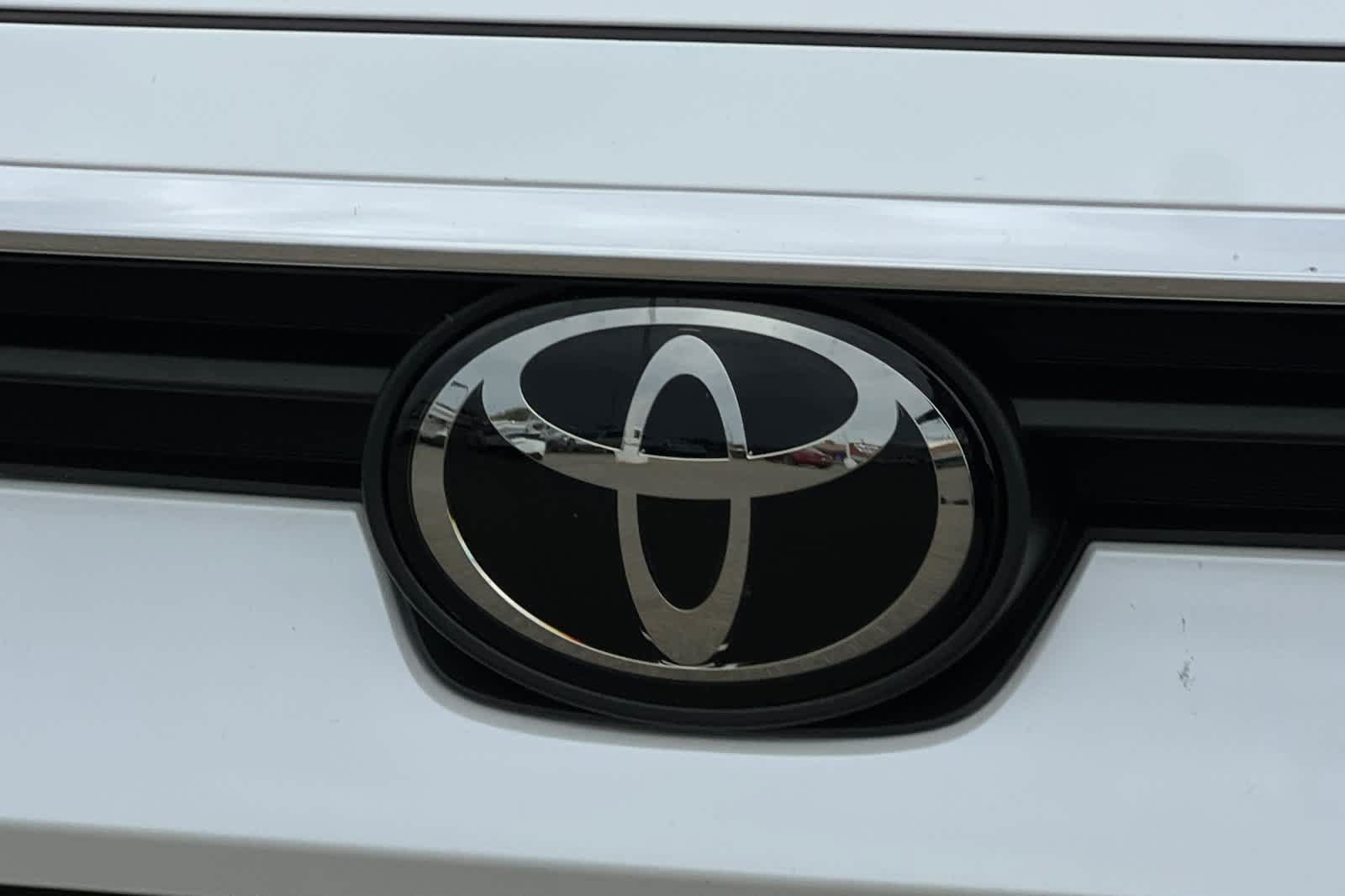 Used 2026 Toyota Grand Highlander AWD image 15
