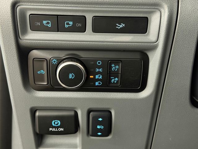 Used 2024 Ford F150 Lariat w/ FX4 Off-Road Package image 36