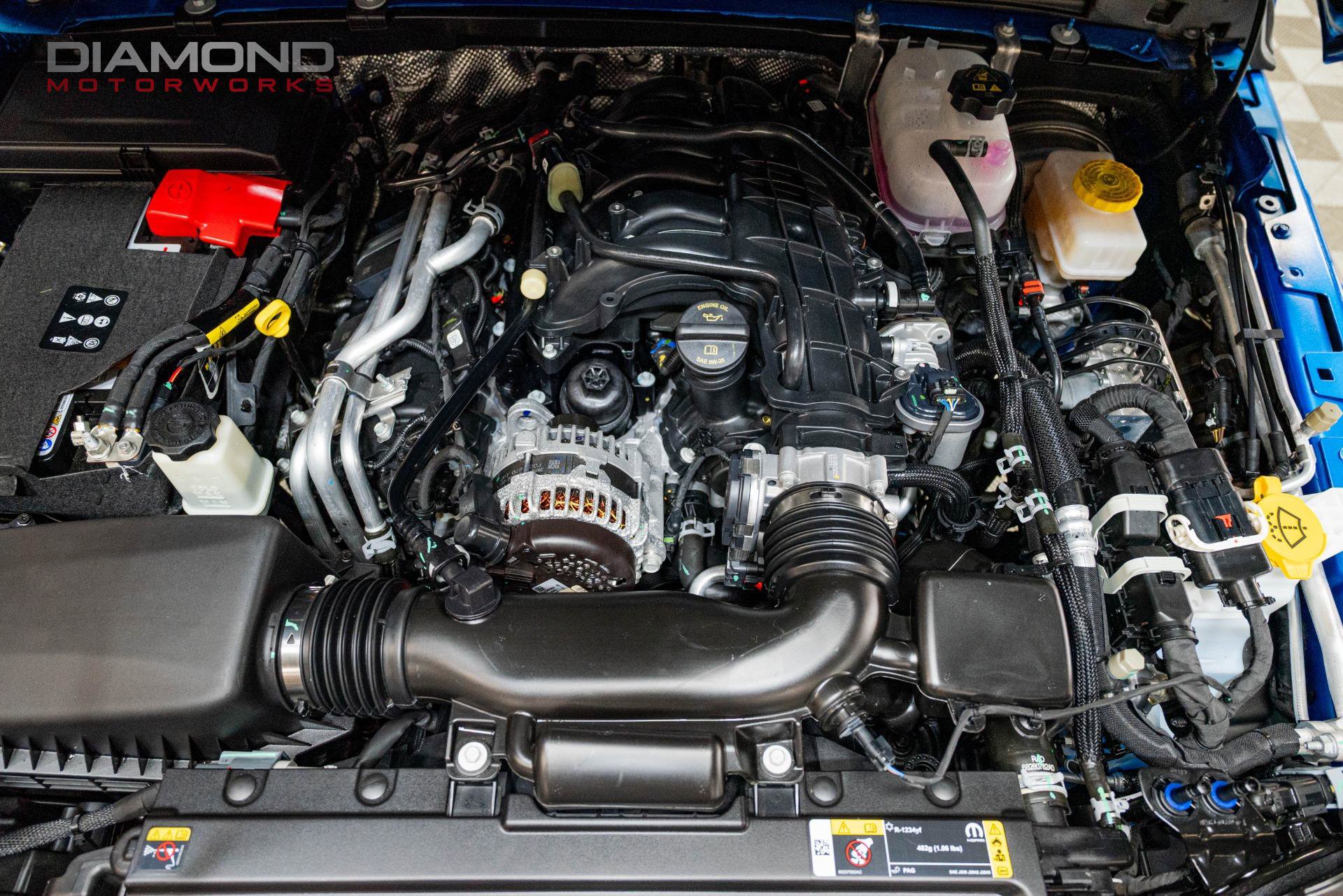 Used 2024 Jeep Wrangler Unlimited Sahara w/ Technology Group image 16