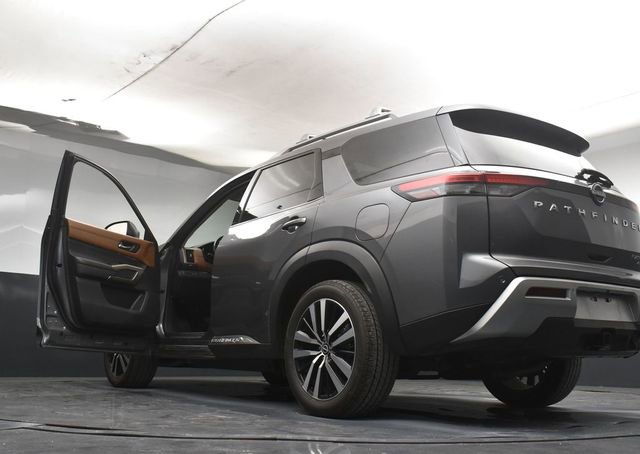 Used 2023 Nissan Pathfinder Platinum AWD/4WD image 37