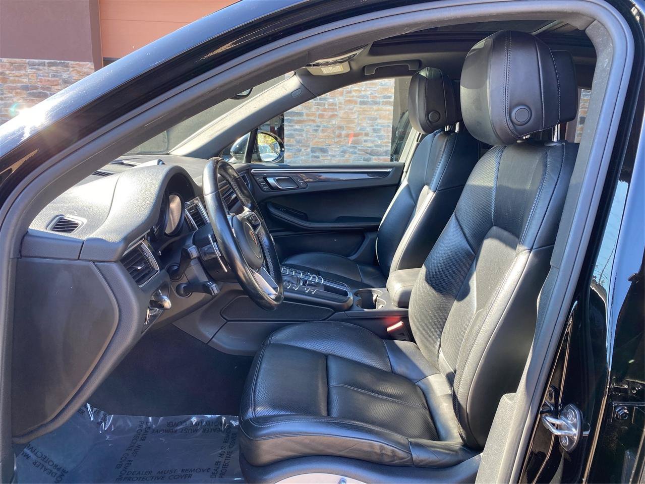 Used 2018 Porsche Macan S AWD/4WD image 9