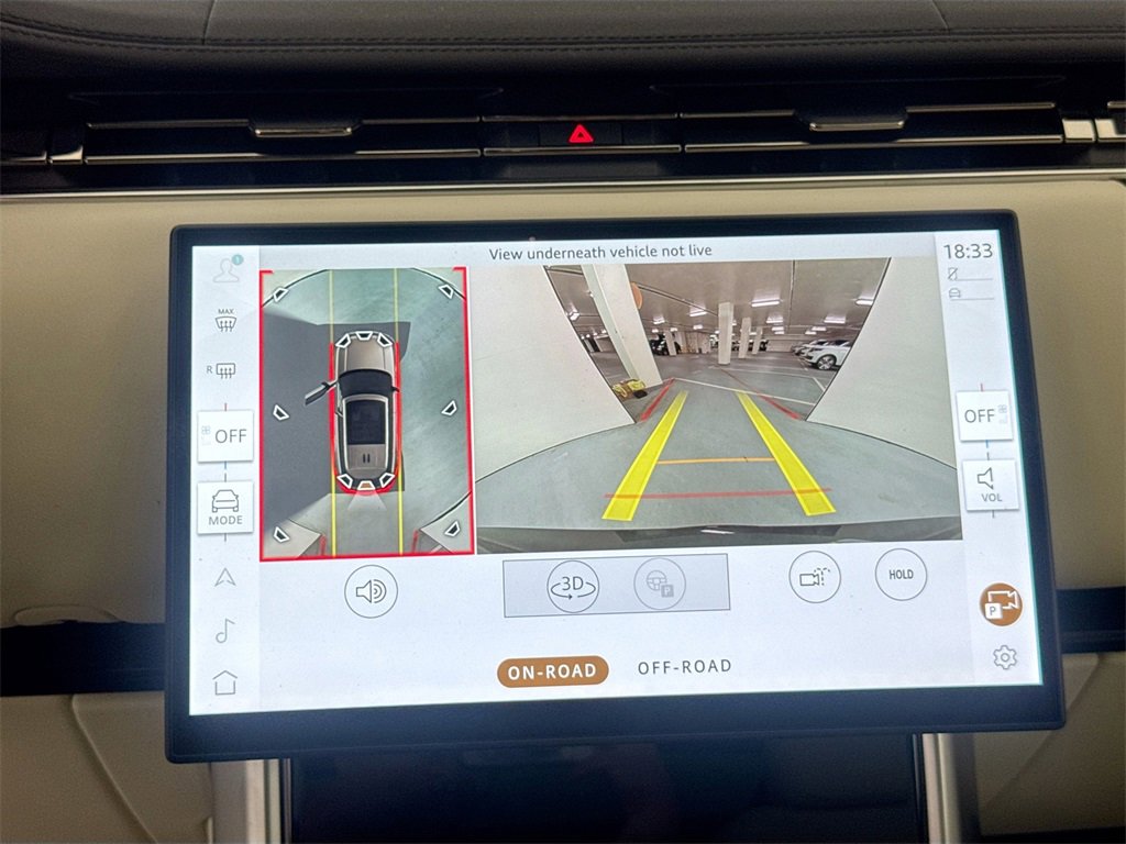 New 2025 Land Rover Range Rover Long Wheelbase SE image 14