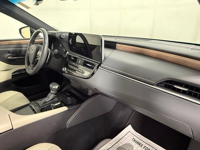 Certified 2024 Lexus ES 350 w/ Premium Package FWD image 33