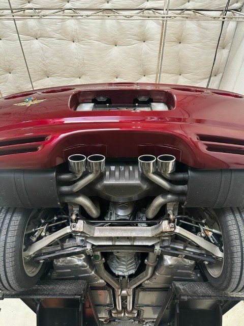 Used 2003 Chevrolet Corvette Coupe w/ Preferred Equipment Group RWD image 37