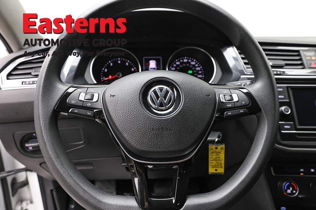 Used 2020 Volkswagen Tiguan S image 10